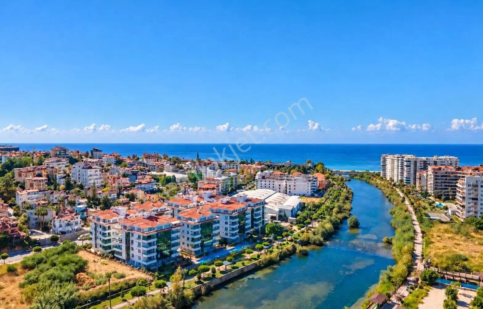 Apartment, 4-room, 130 m²