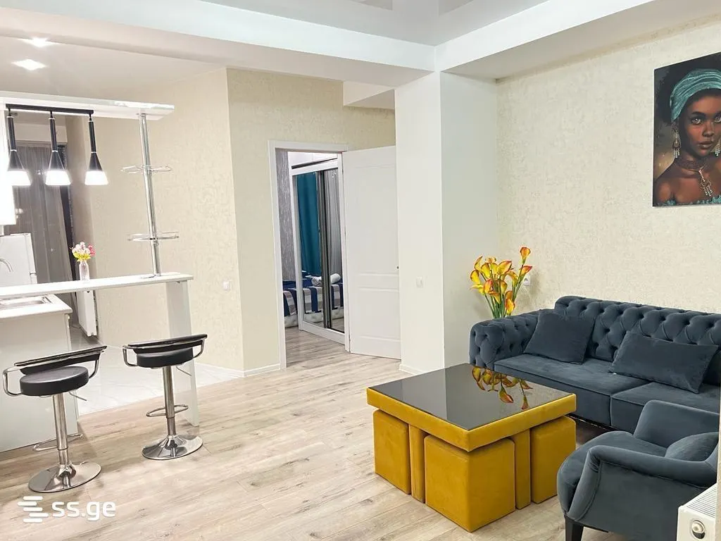 Квартира, 2-комн., 60 м²