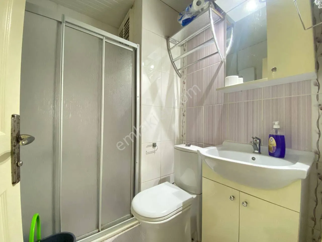 Квартира, 3-комн., 90 м²