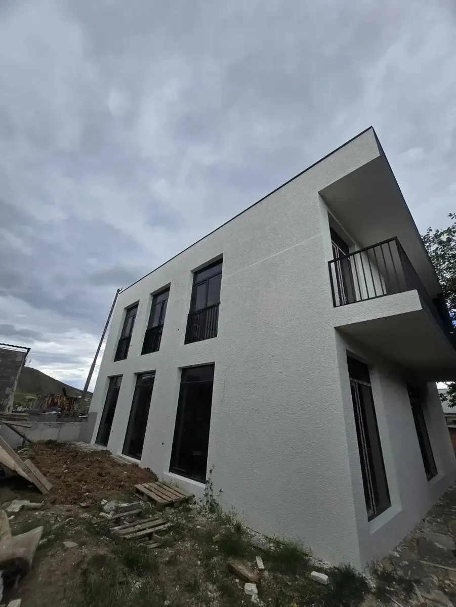 Дом, 8-комн., 250 м²