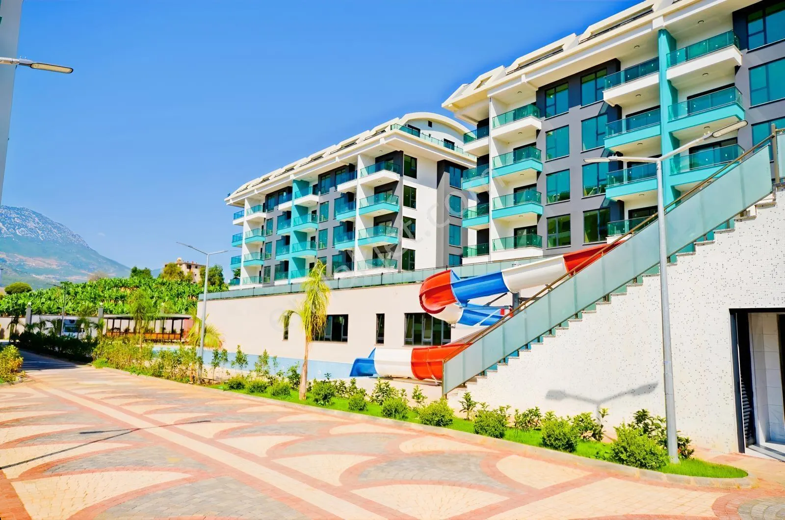 Apartment, 2-room, 60 m²
