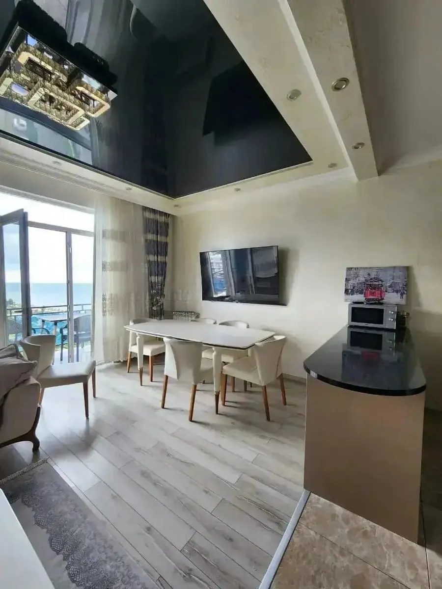 Apartment, 3-room, 100 m²