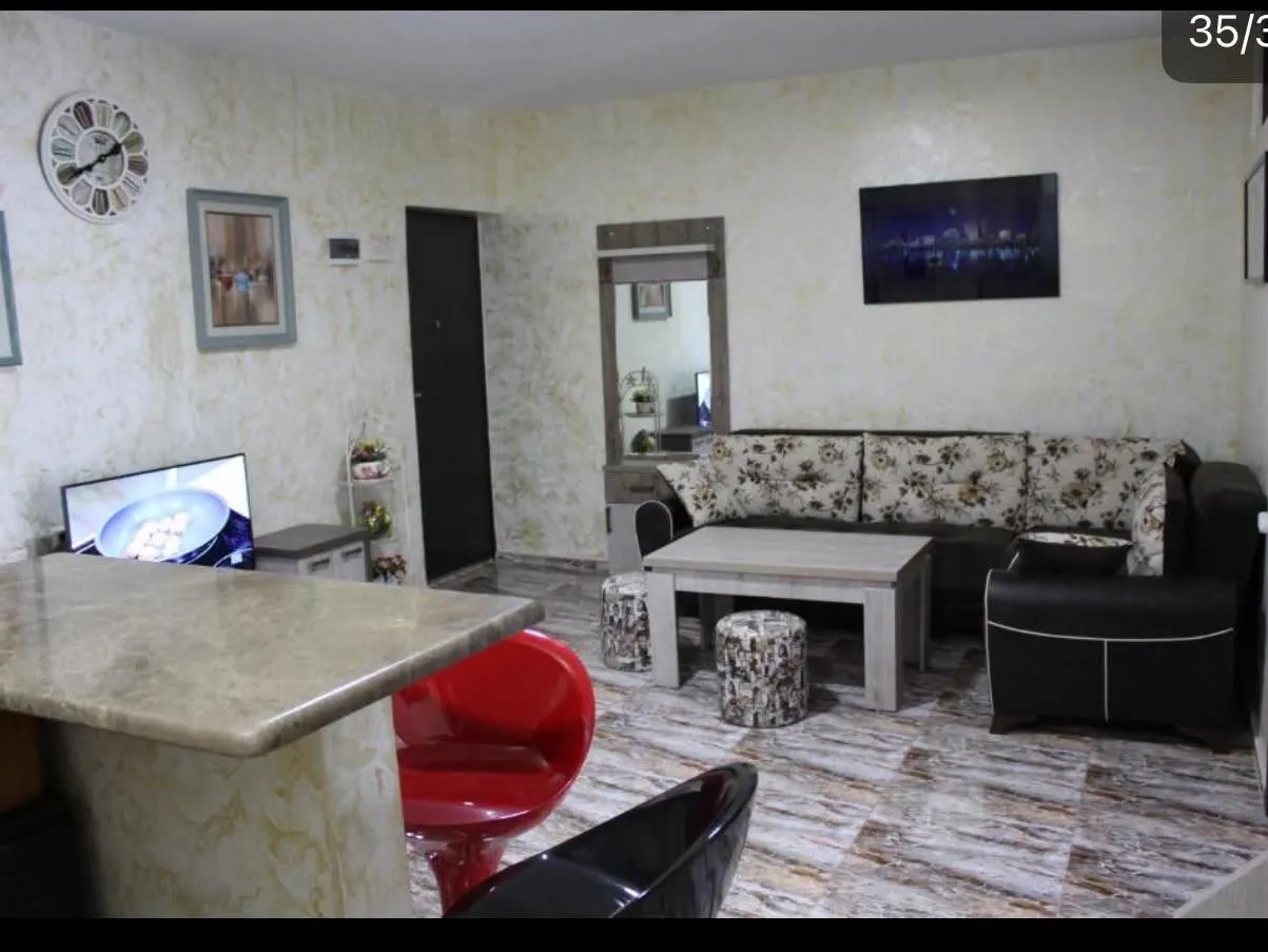 Квартира, 3-комн., 58 м²