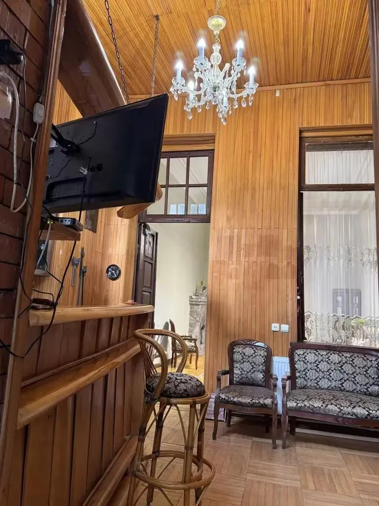 Apartment, 4-room, 100 m²