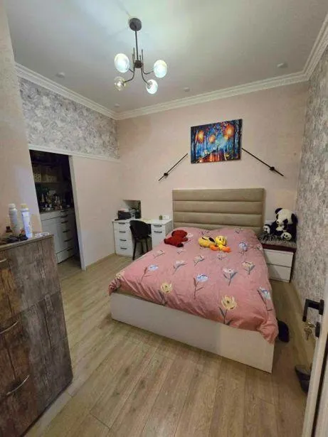 Квартира, 3-комн., 45 м²