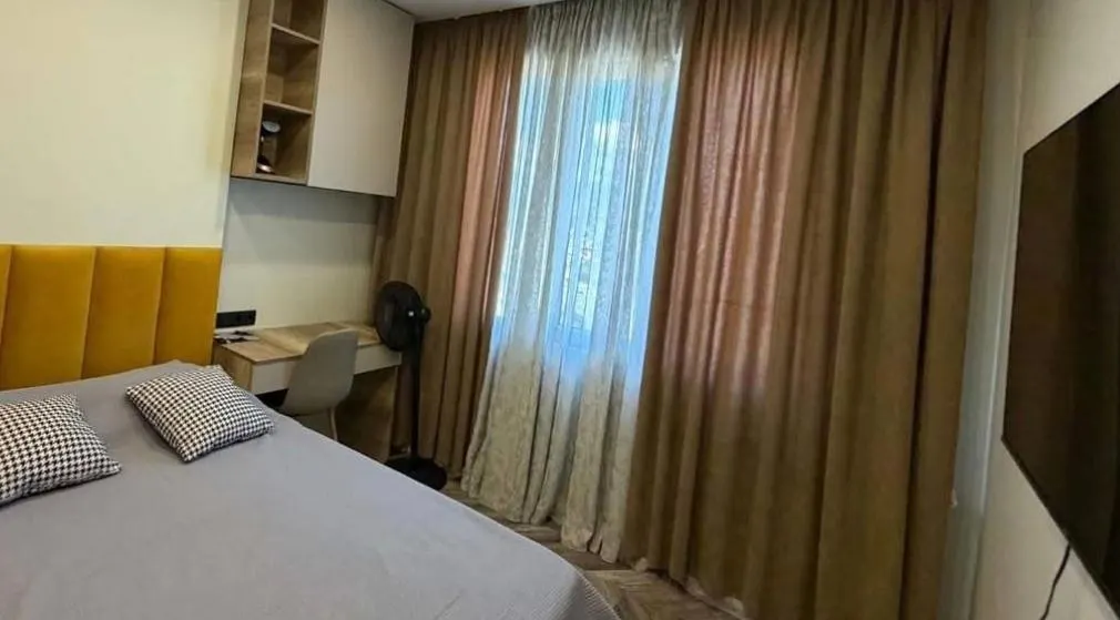 Квартира, 2-комн., 43 м²