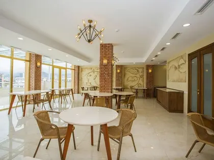 Квартира, 2400 м²