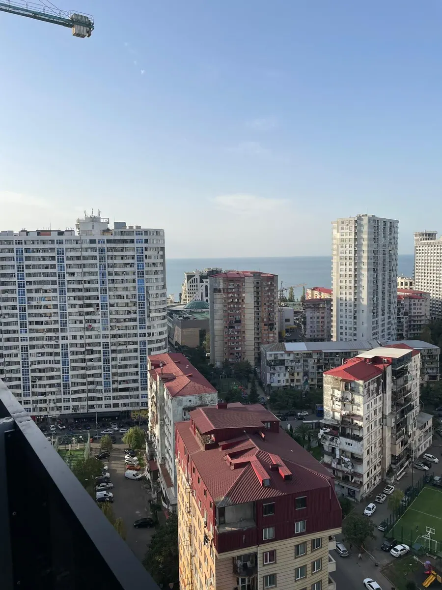 Квартира, 1-комн., 37 м², Grand Tower