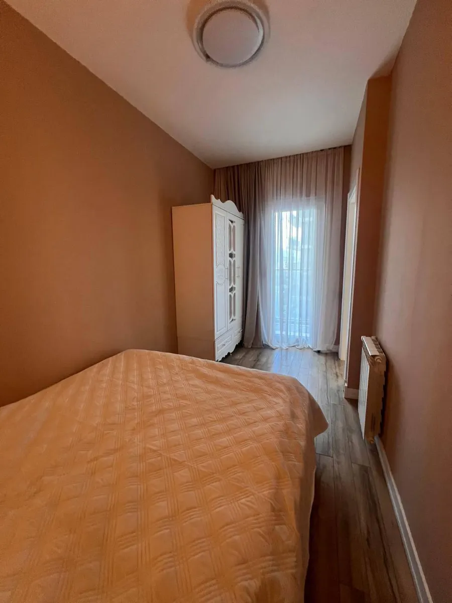 Apartment, 2-room, 34 m², Komunna Tower