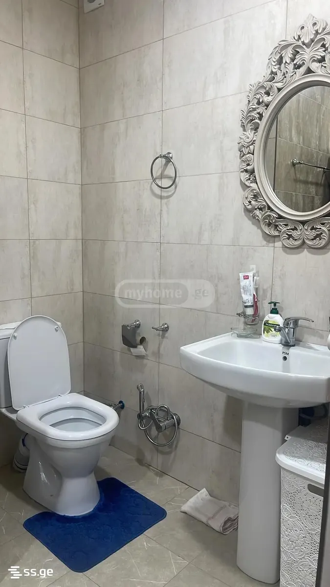 Apartment, 4-room, 80 m²