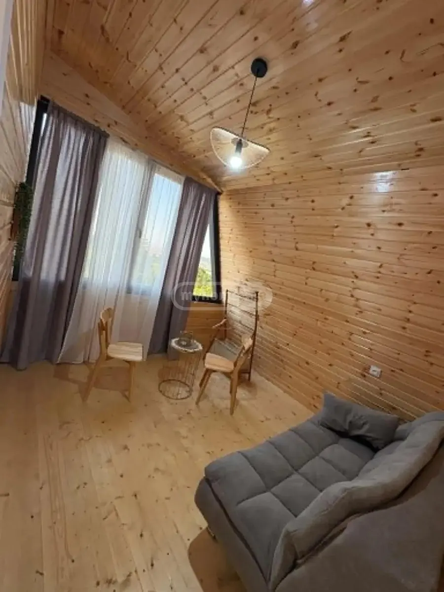 Дом, 3-комн., 100 м²