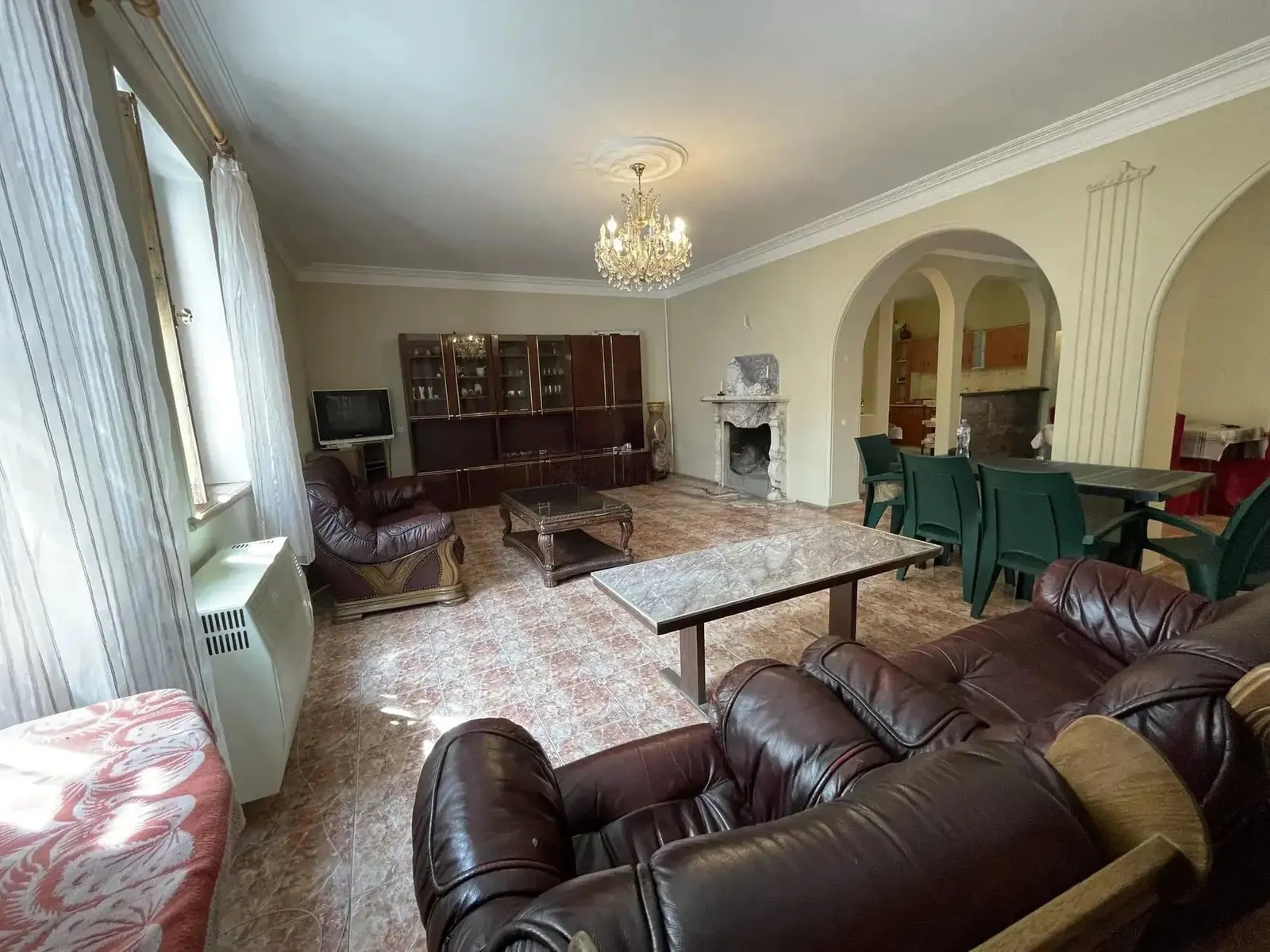 Дом, 8-комн., 350 м²