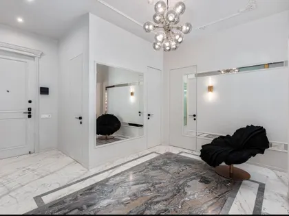 Квартира, 5-комн., 240 м²