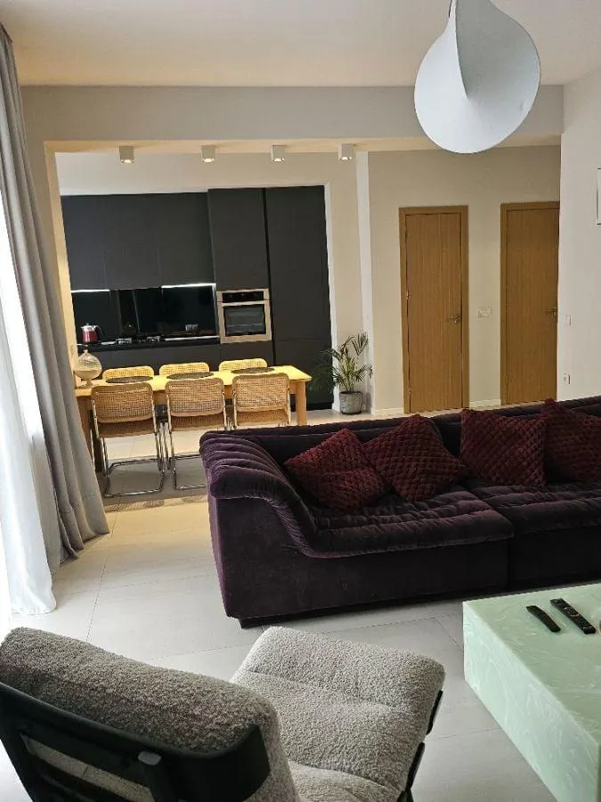 Apartment, 3-room, 110 m²