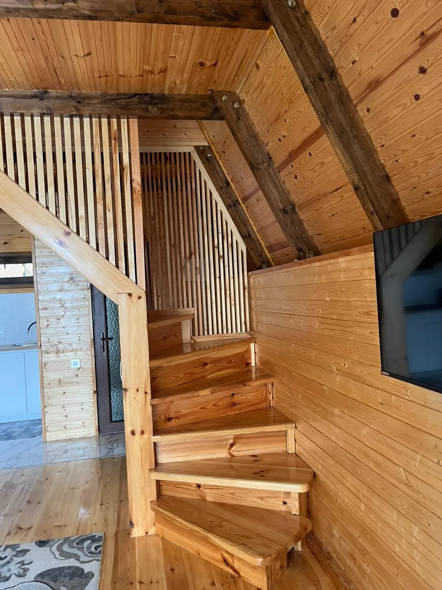 House, 3-room, 90 m²