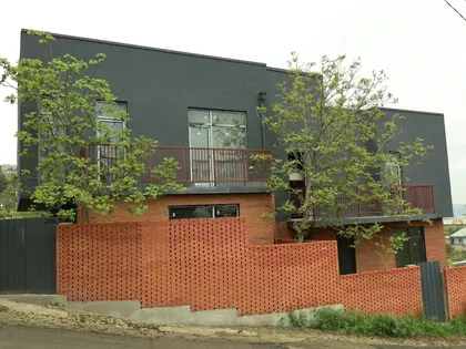 Дом, 5-комн., 220 м²
