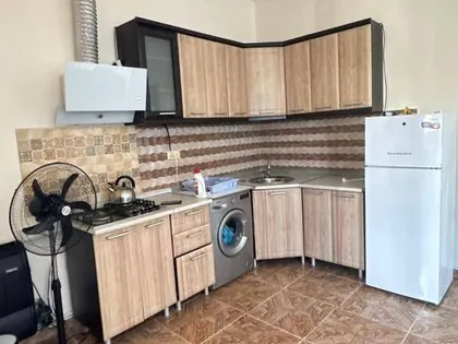House, 3-room, 100 m²