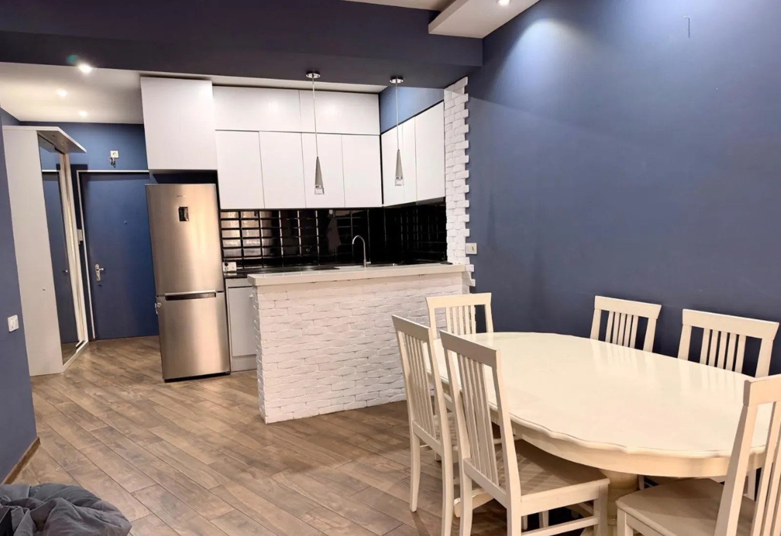Квартира, 3-комн., 73 м²