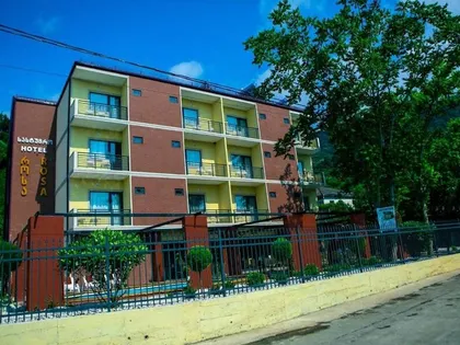 Квартира, 1350 м²