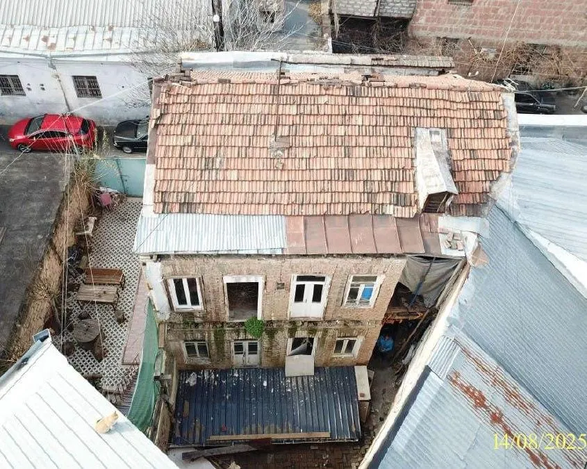 Дом, 5-комн., 220 м²