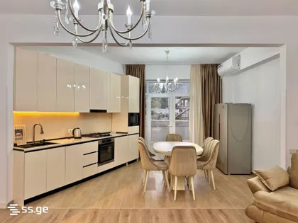Apartment, 3-room, 100 m²