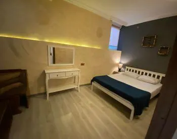 Дом, 5-комн., 260 м²