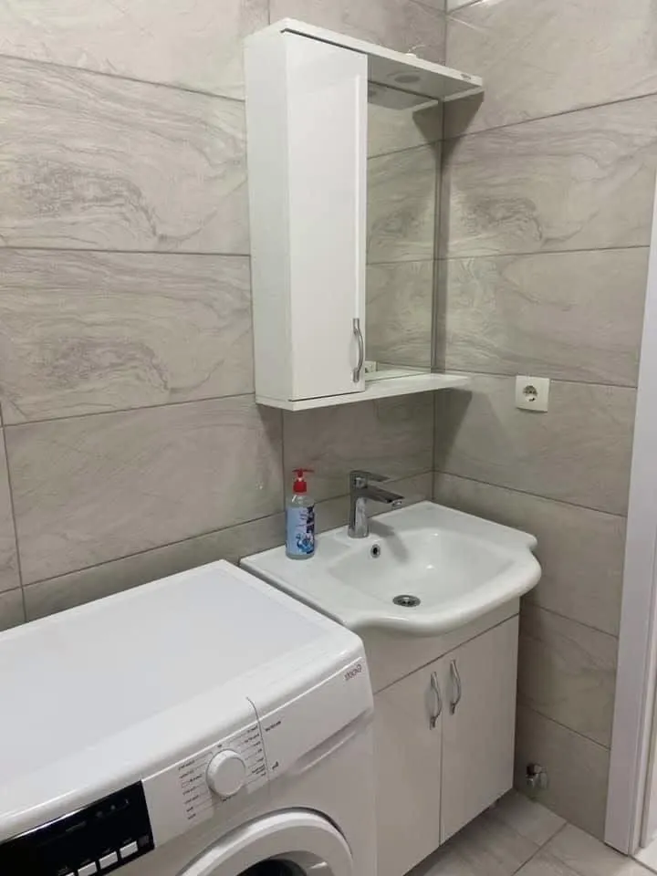 Квартира, 3-комн., 70 м²