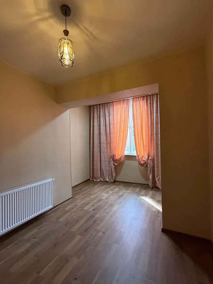 Квартира, 3-комн., 75 м²