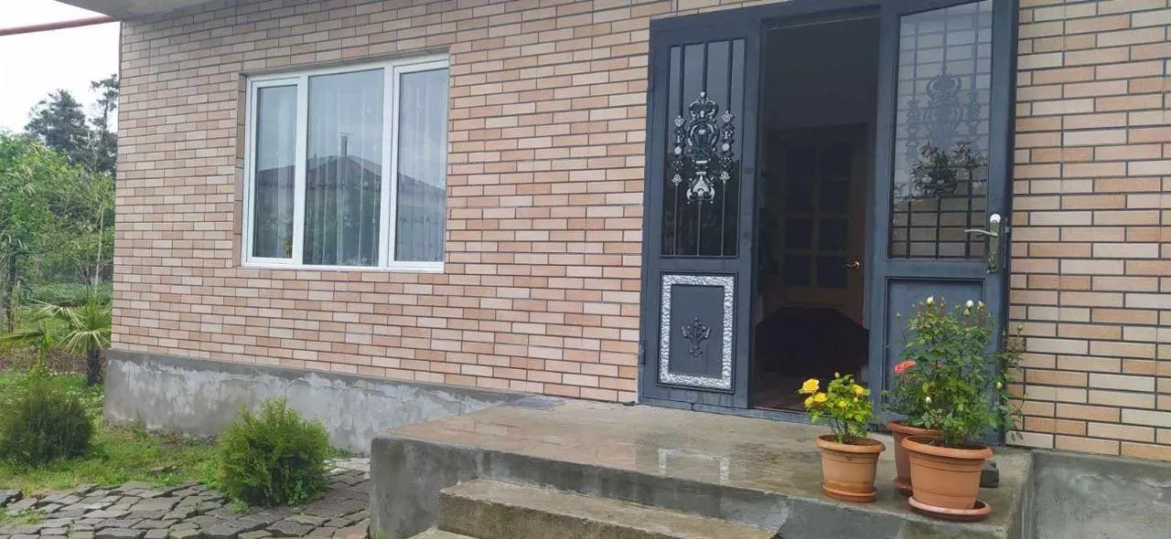 House, 3-room, 103 m²