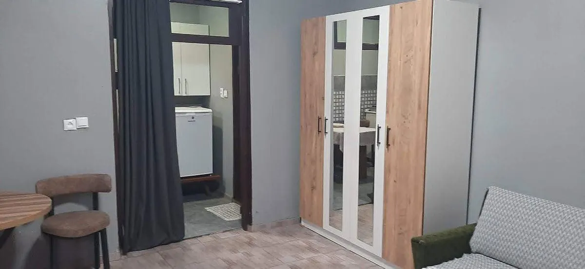 House, 1-room, 50 m²