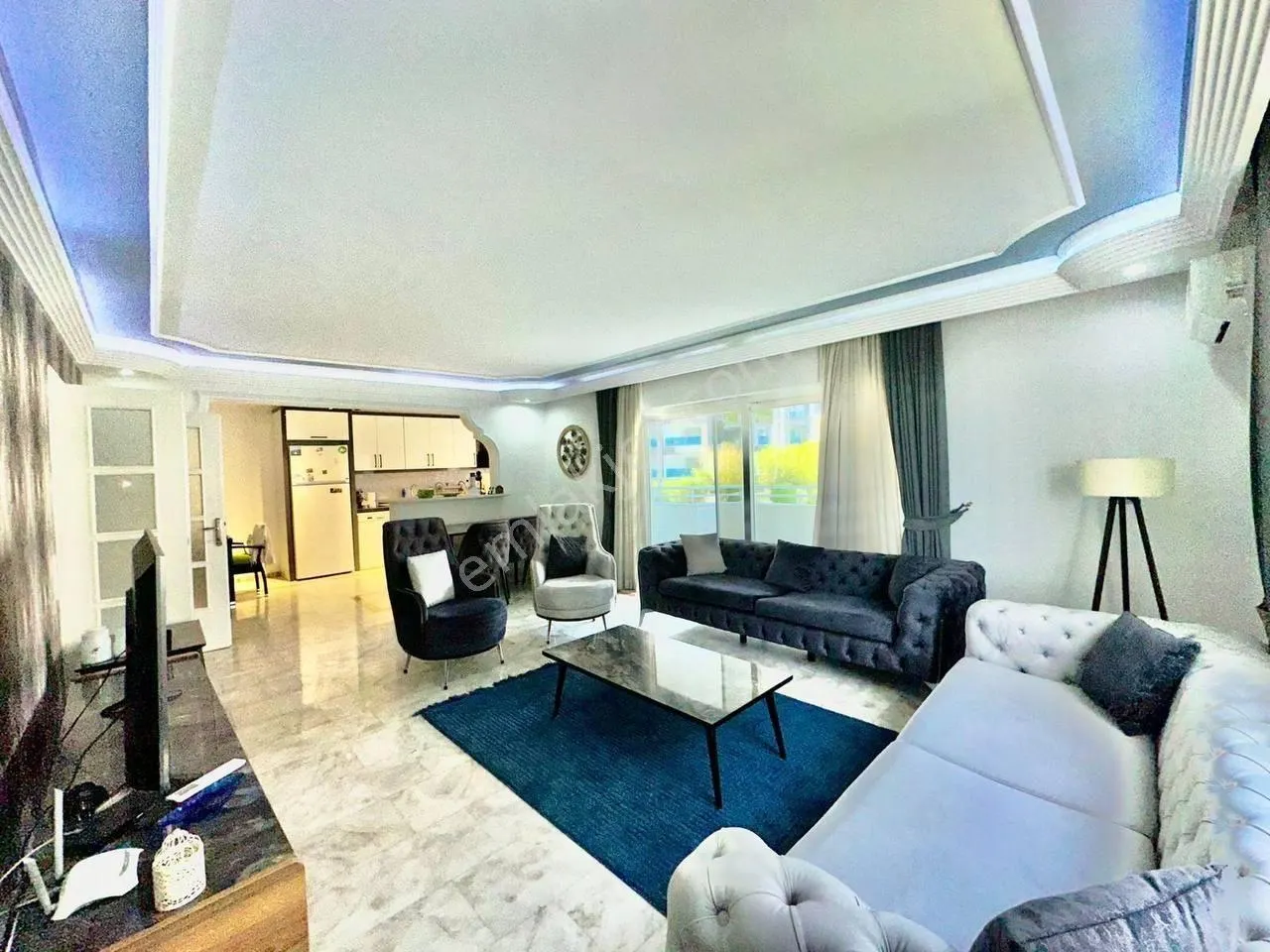 Apartment, 3-room, 130 m²