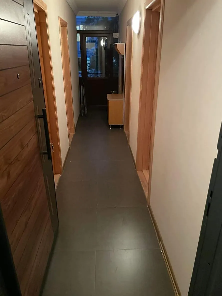 Apartment, 300 m²
