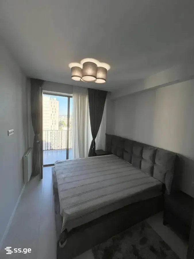 ბინა, 2-ოთახიანი, 60 მ², Trump Tower Tbilisi
