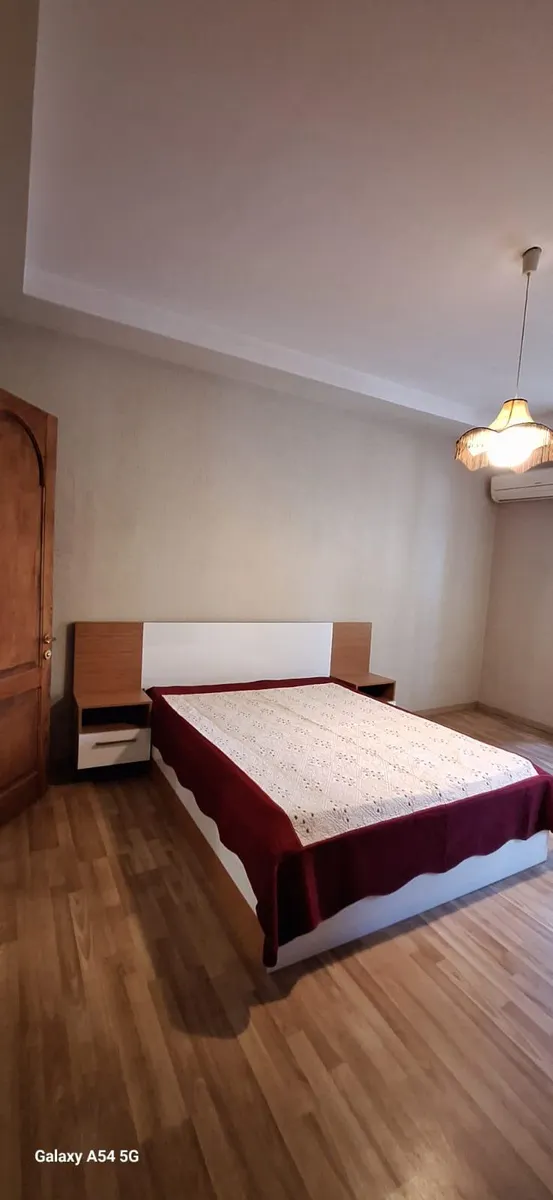 Квартира, 4-комн., 84 м²