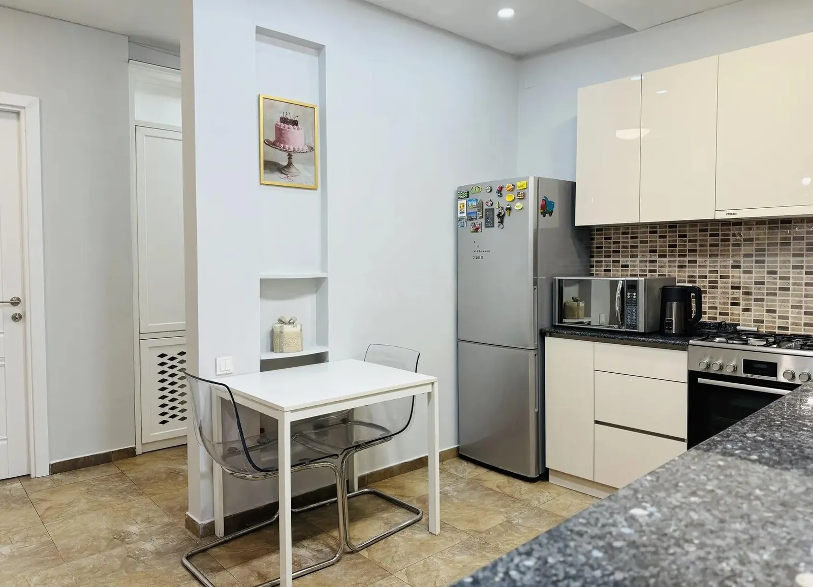 Квартира, 4-комн., 112 м²