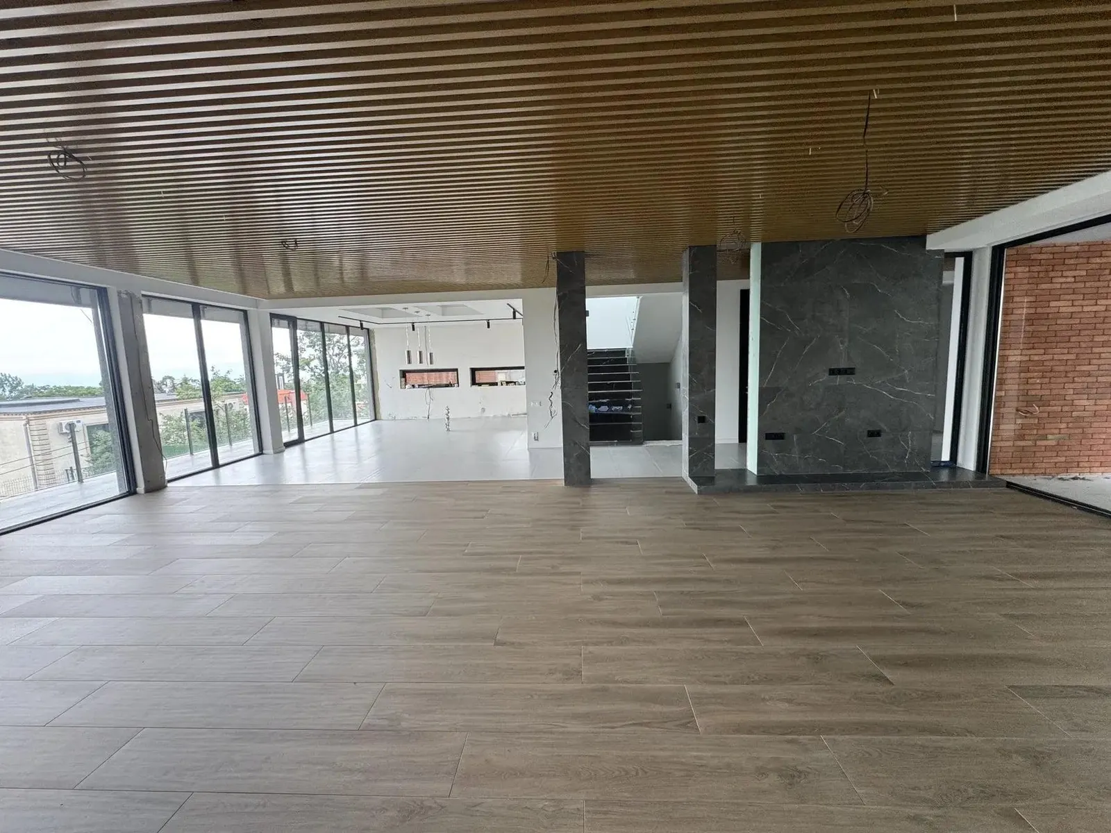 Дом, 10-комн., 750 м²