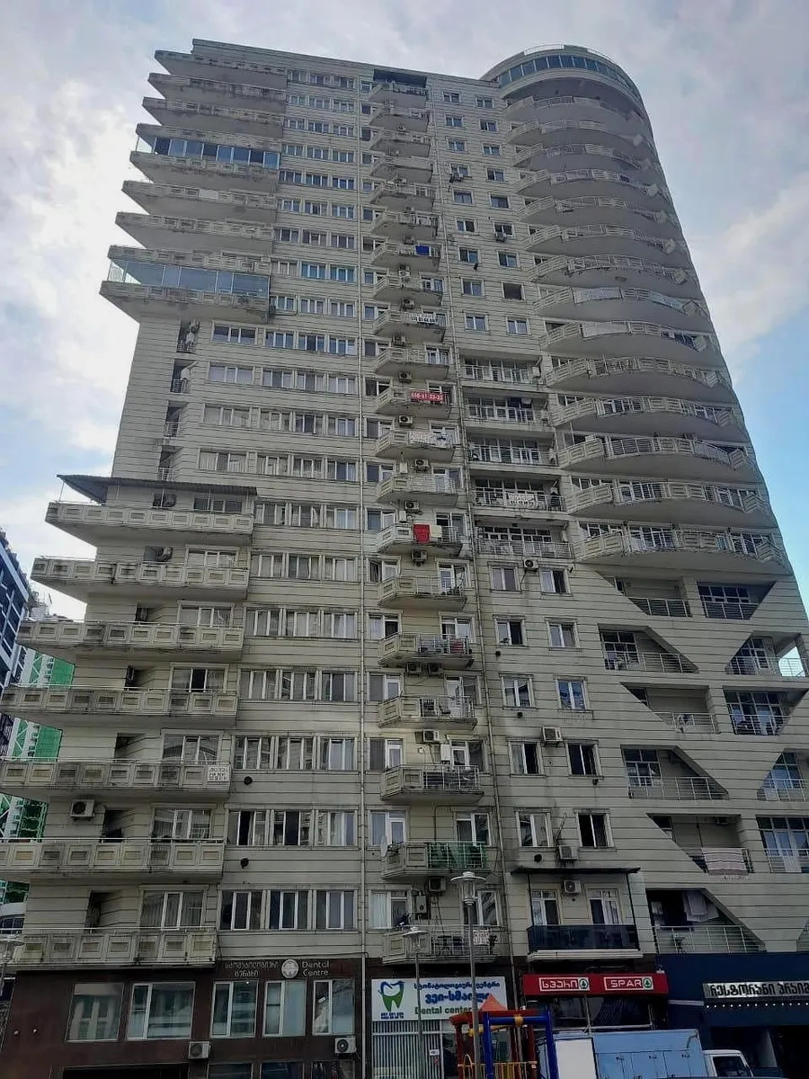 Zurab Gorgiladze St, 96 residential complex