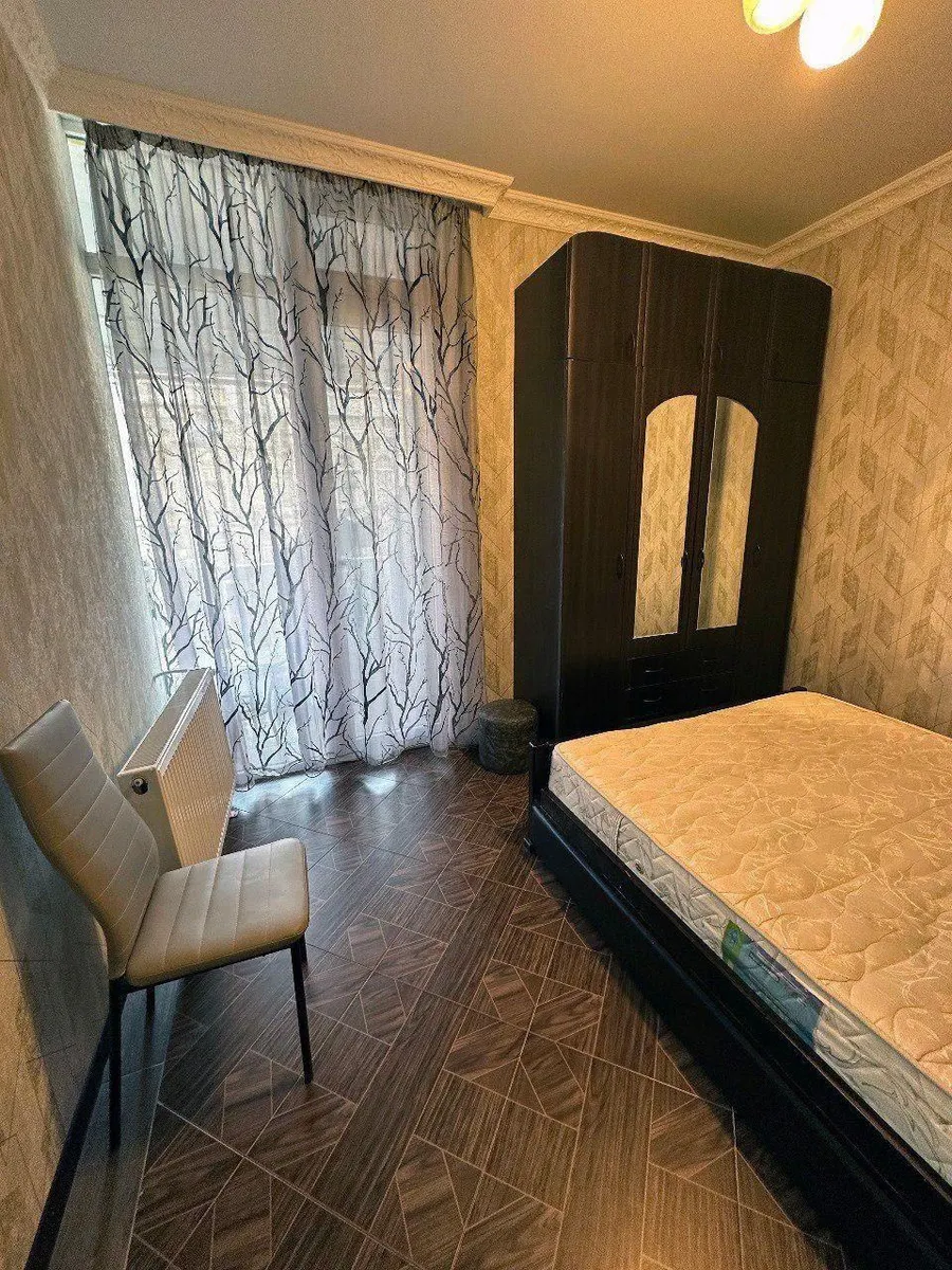 Квартира, 2-комн., 60 м²
