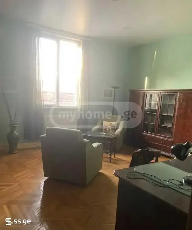 Apartment, 4-room, 100 m²