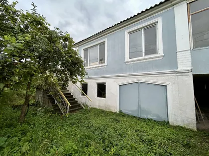 Дом, 4-комн., 180 м²