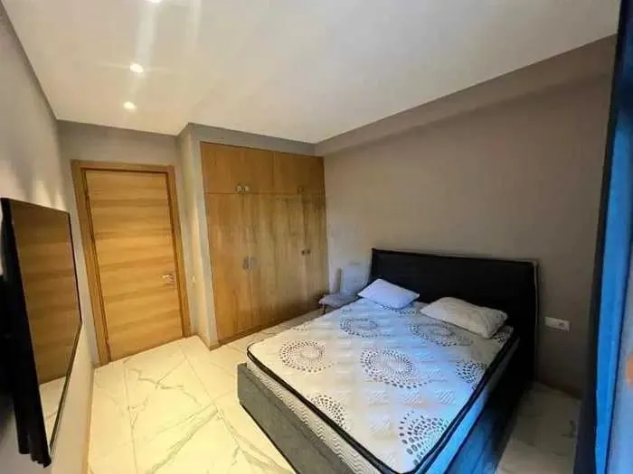Квартира, 2-комн., 80 м²