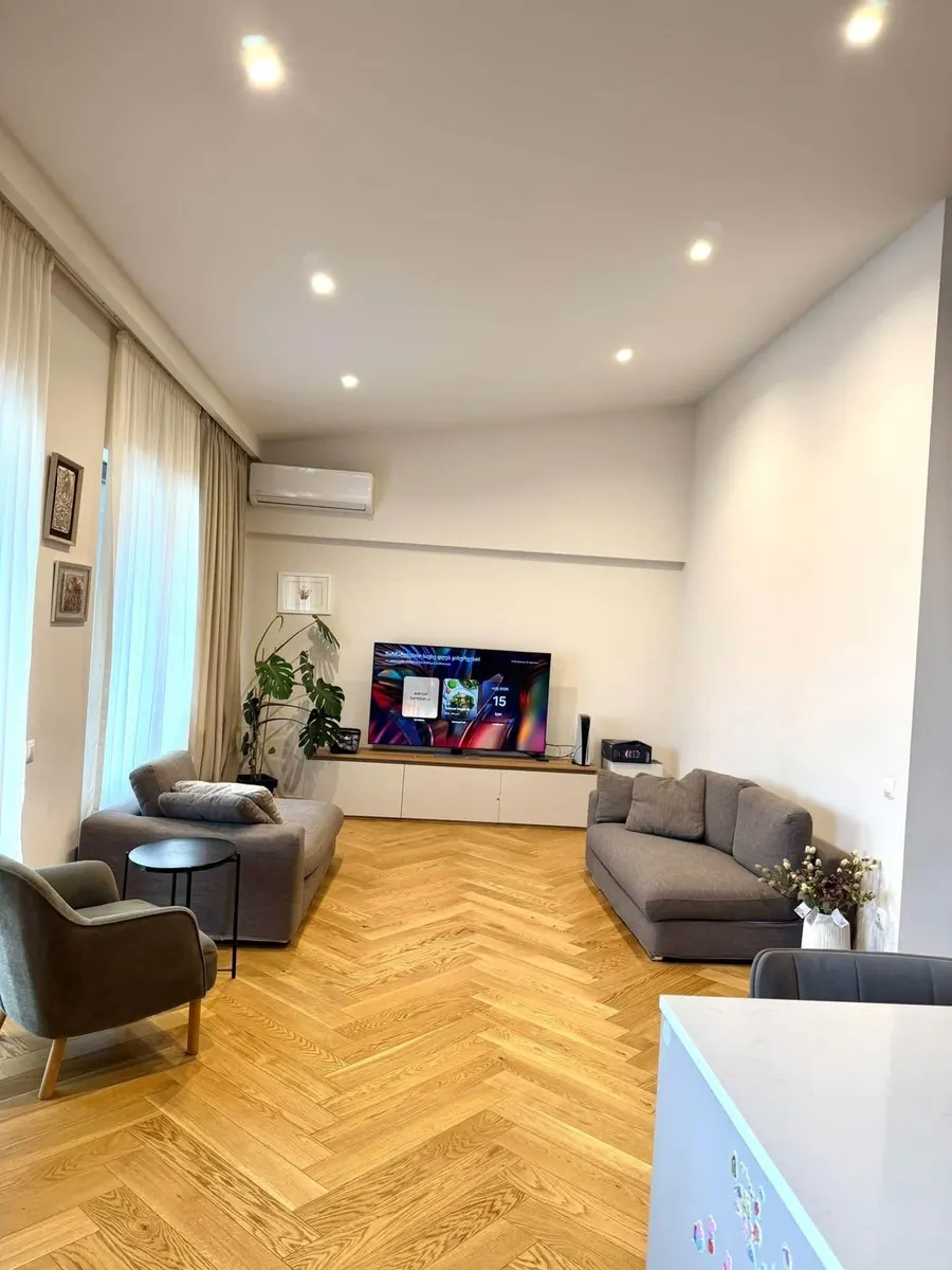 Apartment, 3-room, 113.5 m², House Uni