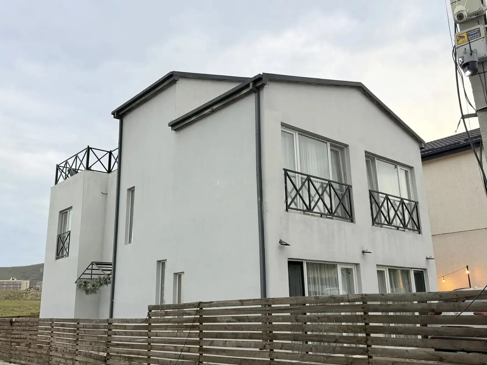 Дом, 5-комн., 192 м²