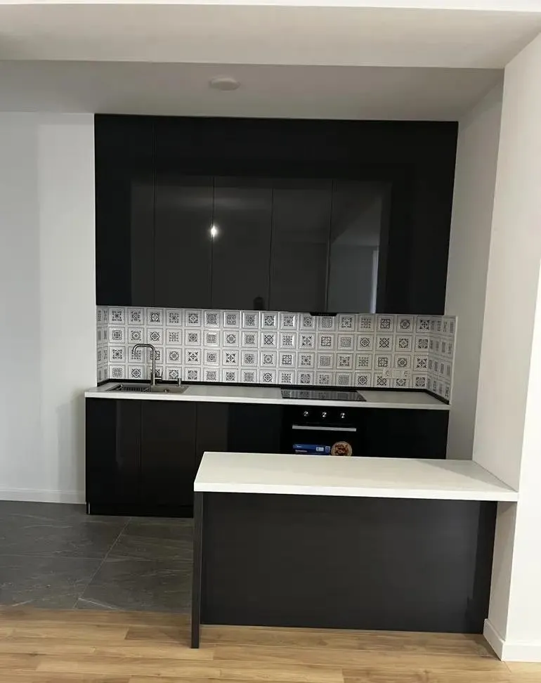 Квартира, 4-комн., 103 м²