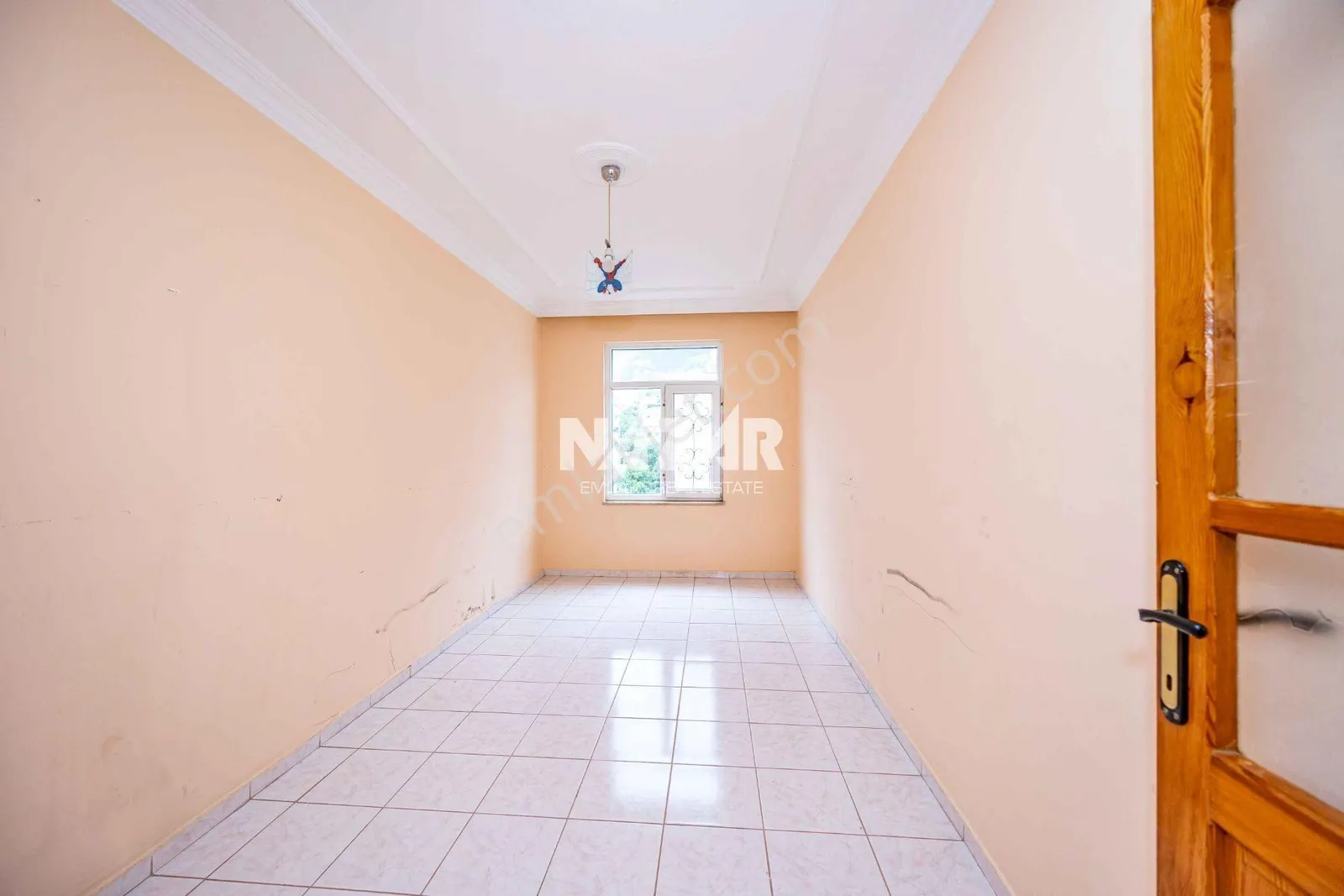 Apartment, 4-room, 160 m²