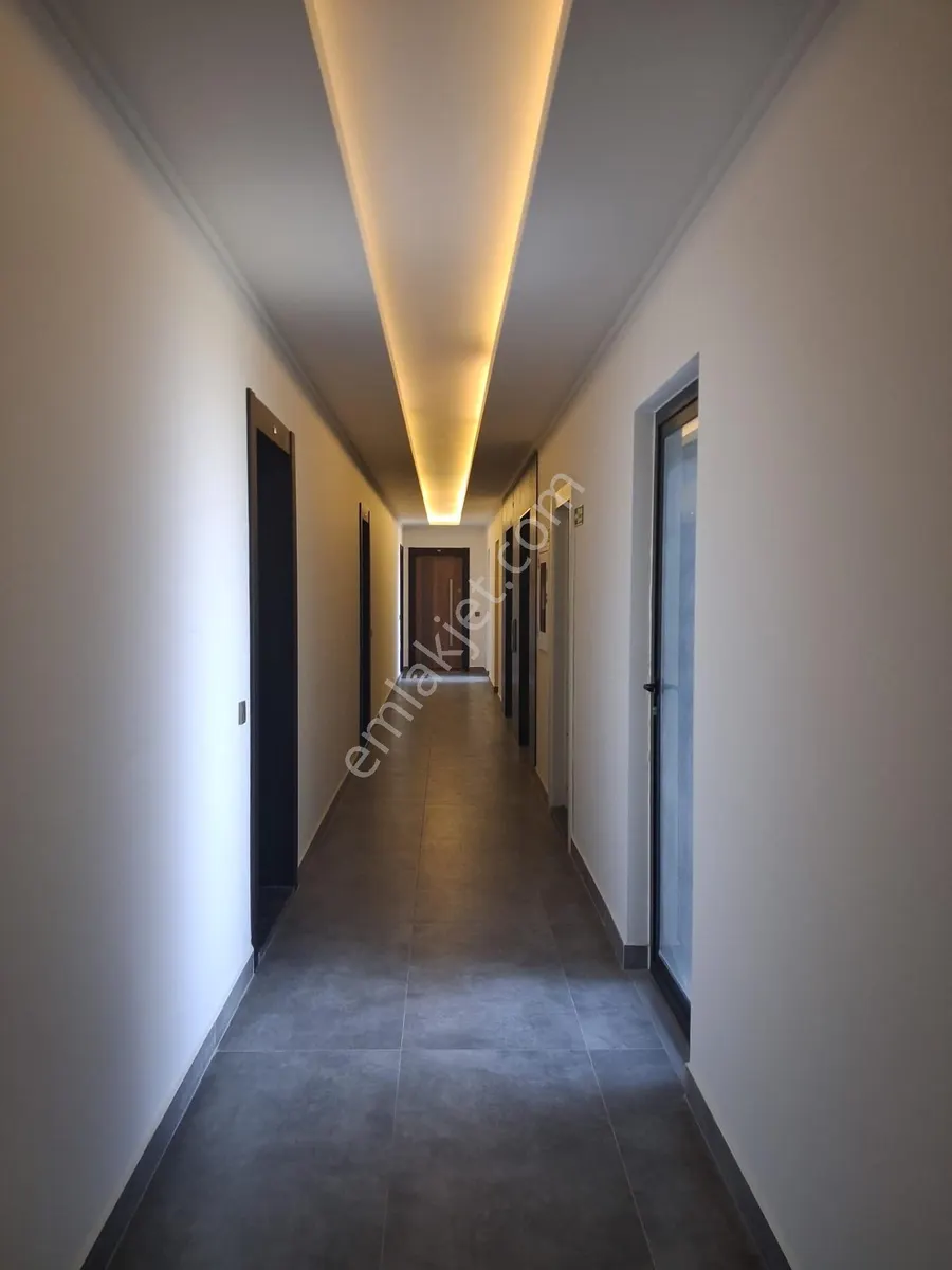 Apartment, 2-room, 60 m²