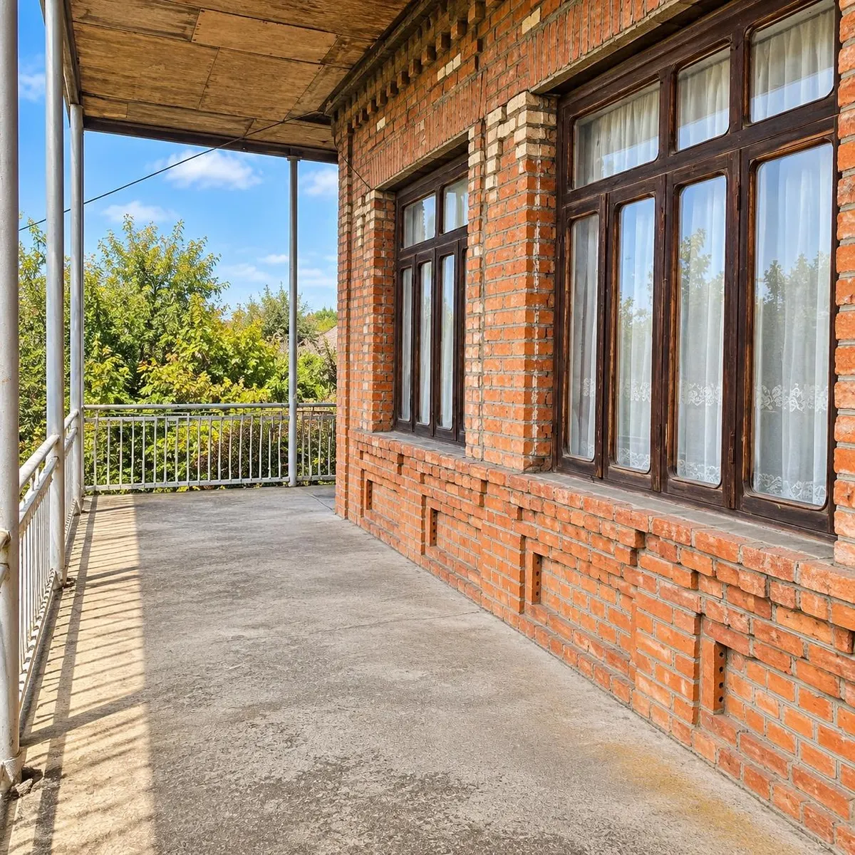 Дом, 8-комн., 370 м²