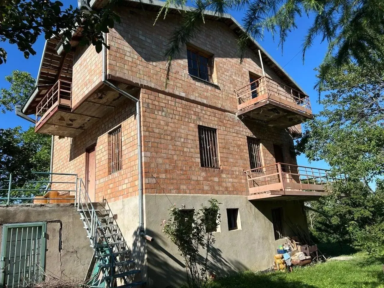 Дом, 10-комн., 257 м²