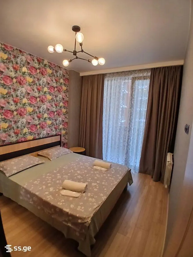 Apartment, 2-room, 60 m², Green Alley