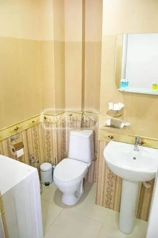 Дом, 5-комн., 180 м²